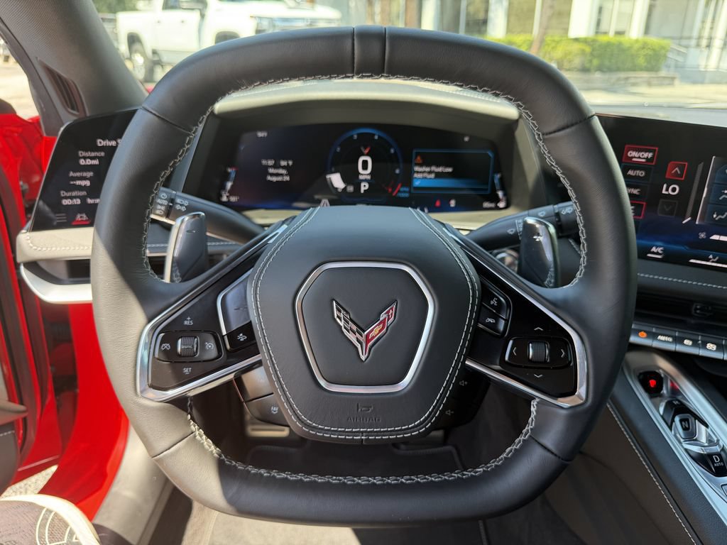 Used 2026 Chevrolet Corvette Stingray Coupe RWD image 31