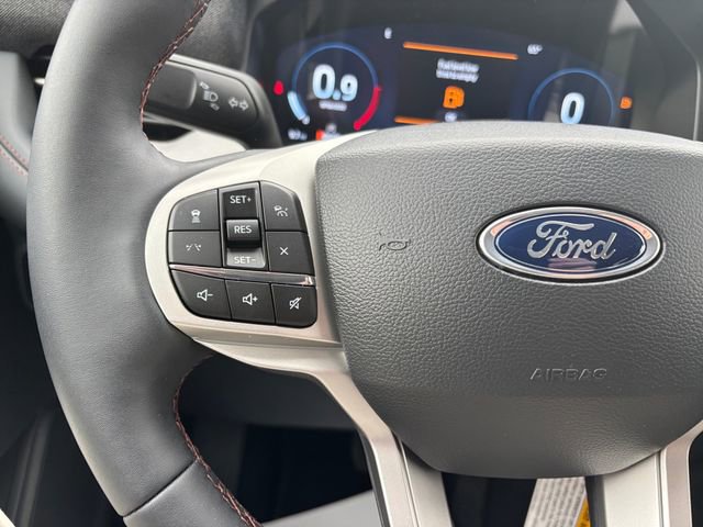 New 2026 Ford Explorer Active w/ Active Comfort Package AWD/4WD image 18