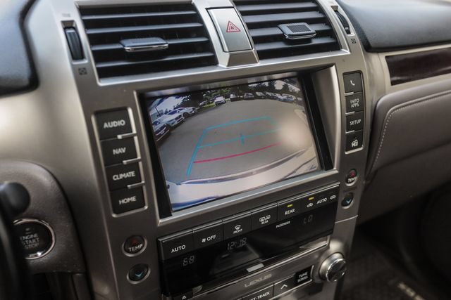 Used 2018 Lexus GX 460 Premium AWD/4WD image 45