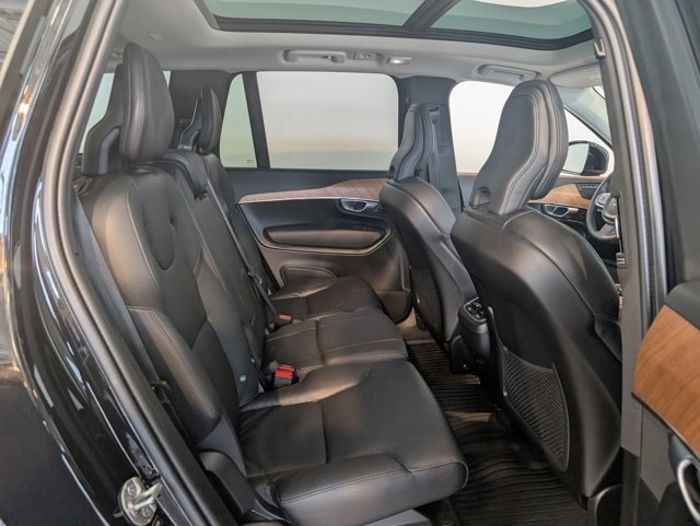 Used 2024 Volvo XC90 B6 Plus w/ Protection Package Premier image 28