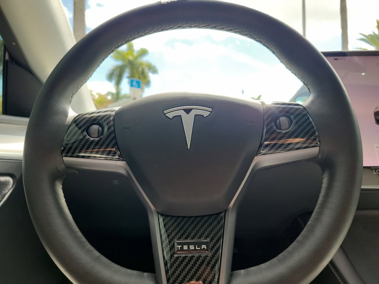 Used 2022 Tesla Model Y Performance image 30