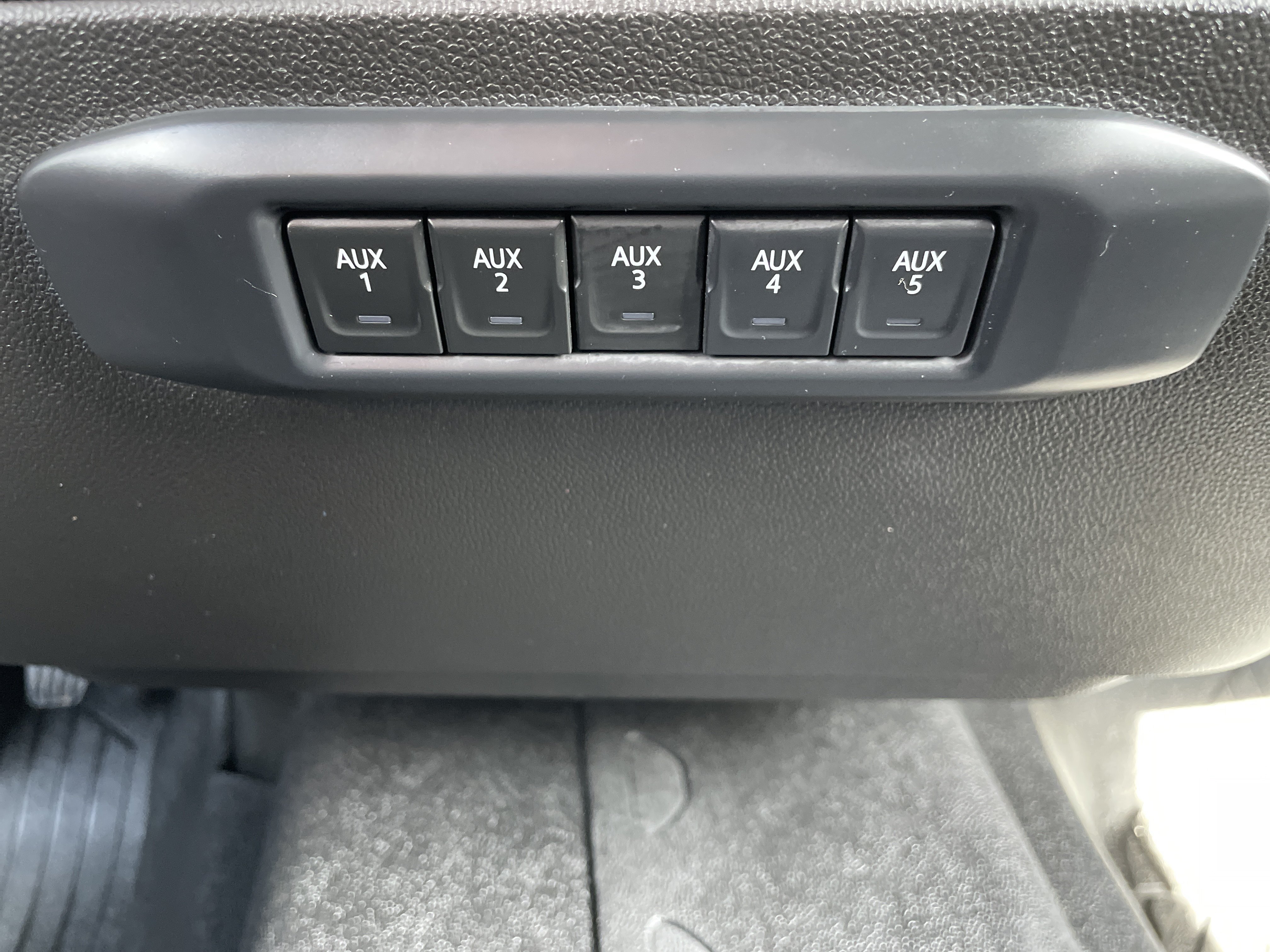 Used 2024 Chevrolet Silverado 2500 LT w/ All Star Edition AWD/4WD image 36