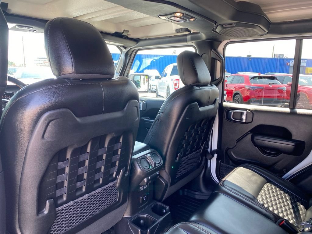 Used 2023 Jeep Gladiator Mojave w/ Cold Weather Group AWD/4WD image 13