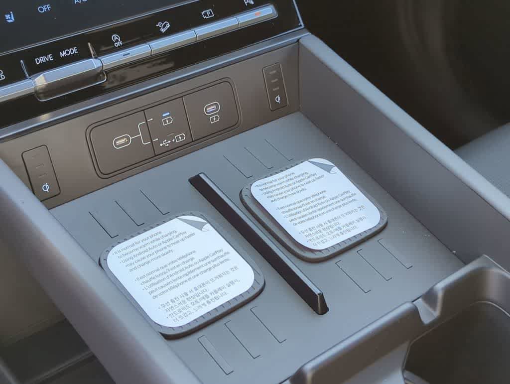 New 2026 Hyundai Santa Fe Calligraphy FWD image 33