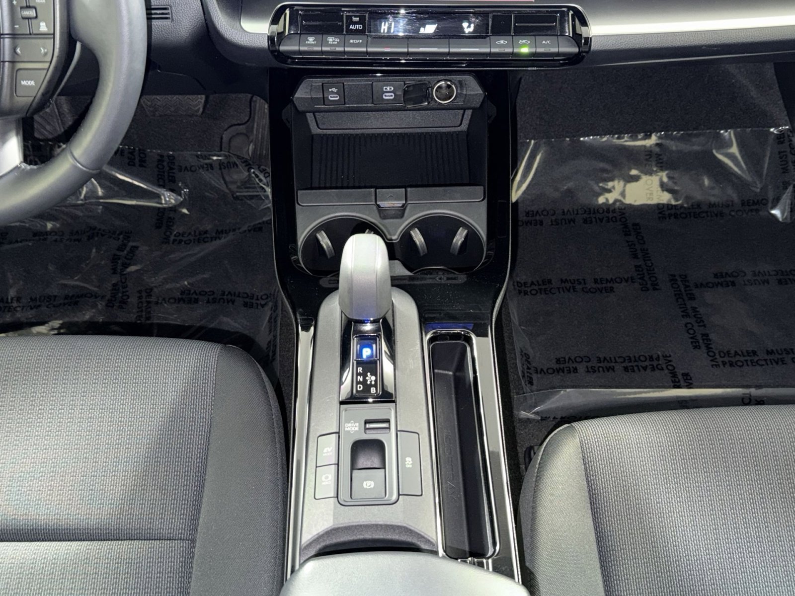 Used 2023 Toyota Prius LE image 22