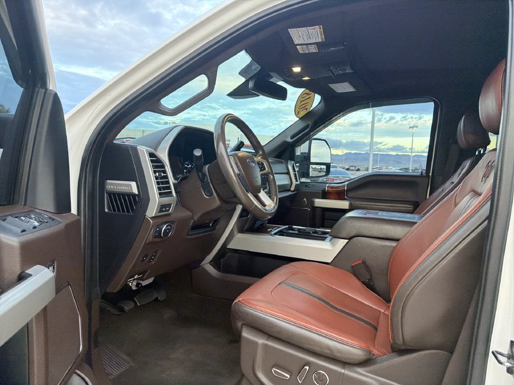 Used 2018 Ford F350 King Ranch w/ King Ranch Ultimate Package AWD/4WD image 25