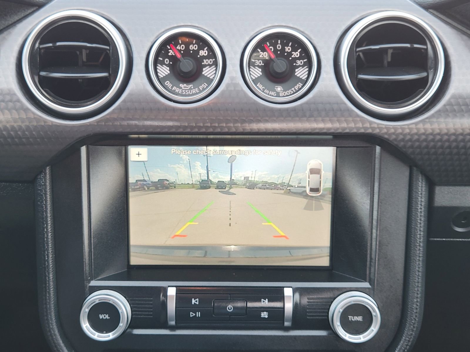 Used 2019 Ford Mustang Premium w/ Ecoboost Performance Package image 18