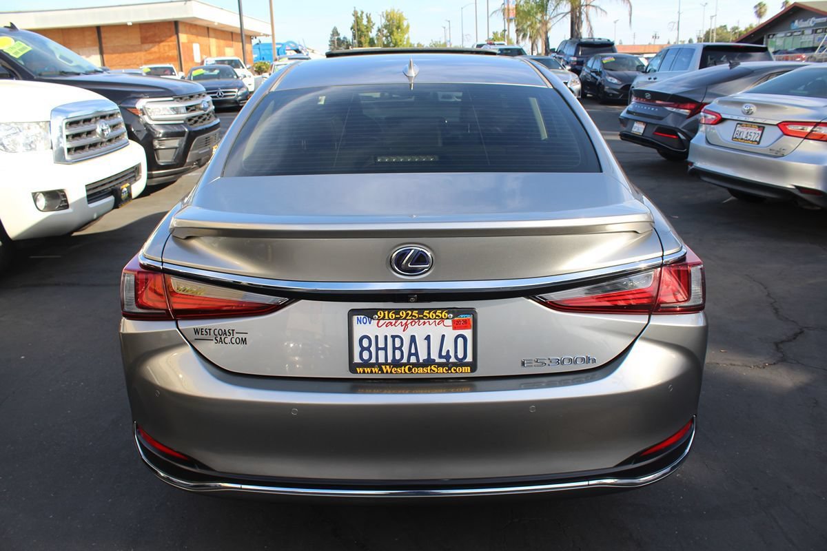 Used 2019 Lexus ES 300h w/ Premium Package FWD image 6