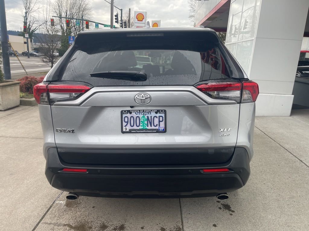 Used 2025 Toyota RAV4 XLE Premium w/ Weather Package image 7