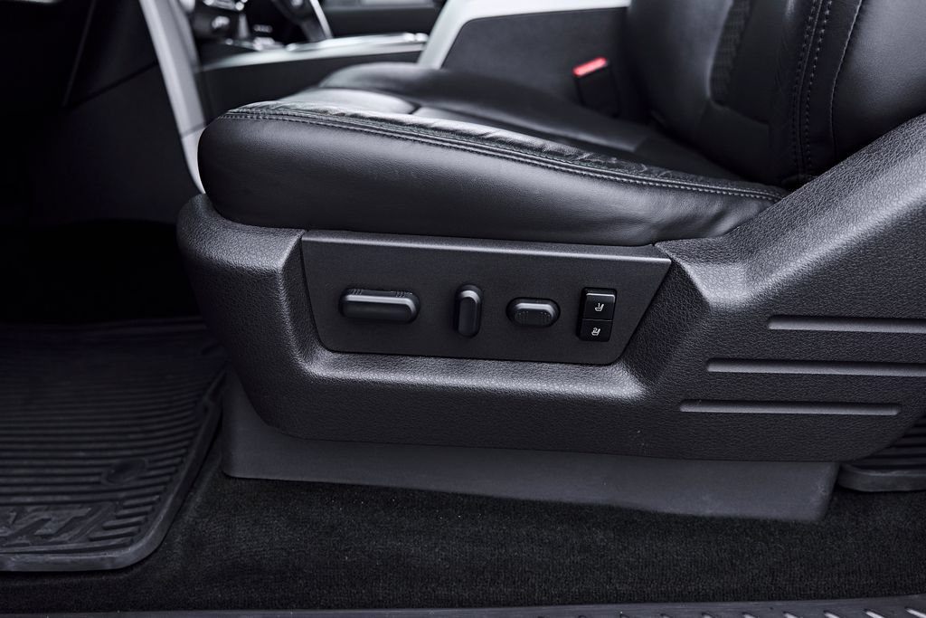 Used 2013 Ford F150 Raptor w/ Luxury Equipment Group AWD/4WD image 41