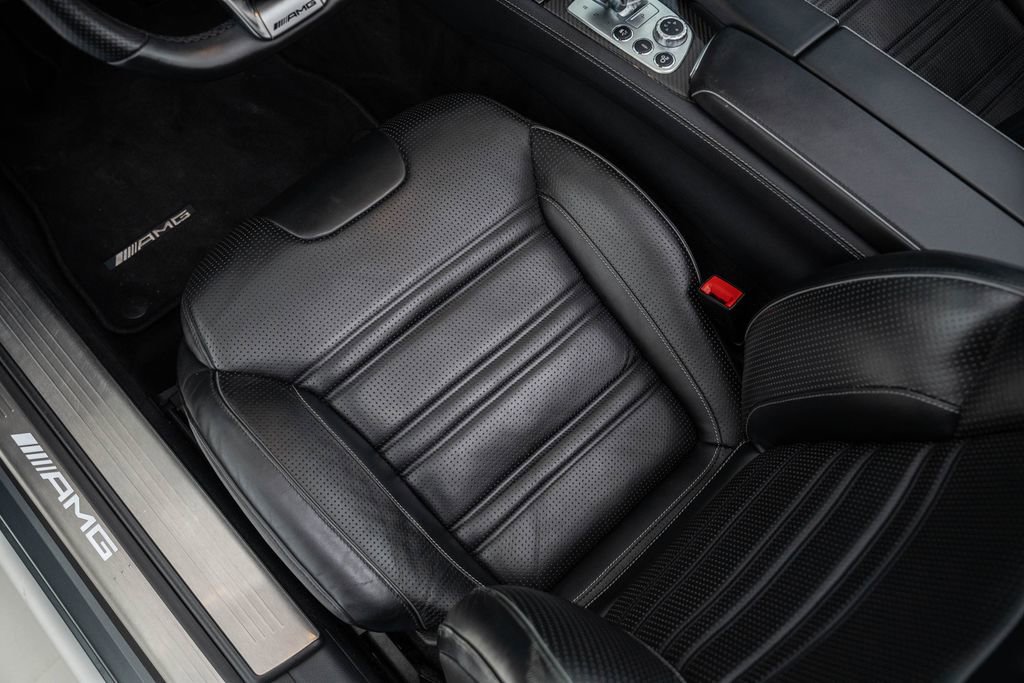 Used 2017 Mercedes-Benz SL 63 AMG image 18