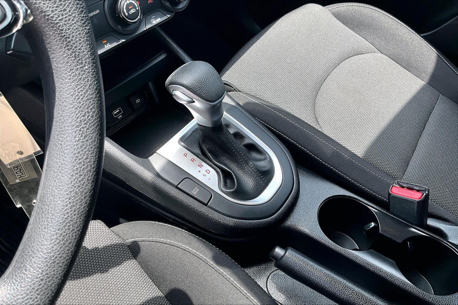 Certified 2024 Kia Forte LXS FWD image 15