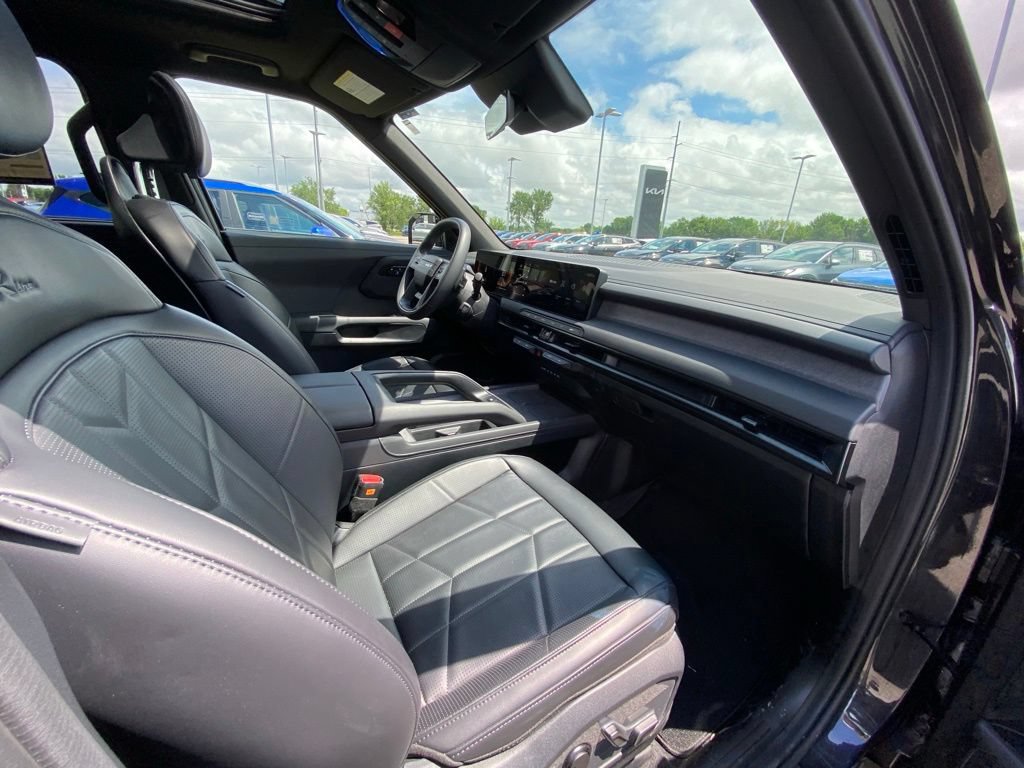 Used 2027 Kia Telluride EX X-Line w/ Towing Package AWD/4WD image 30