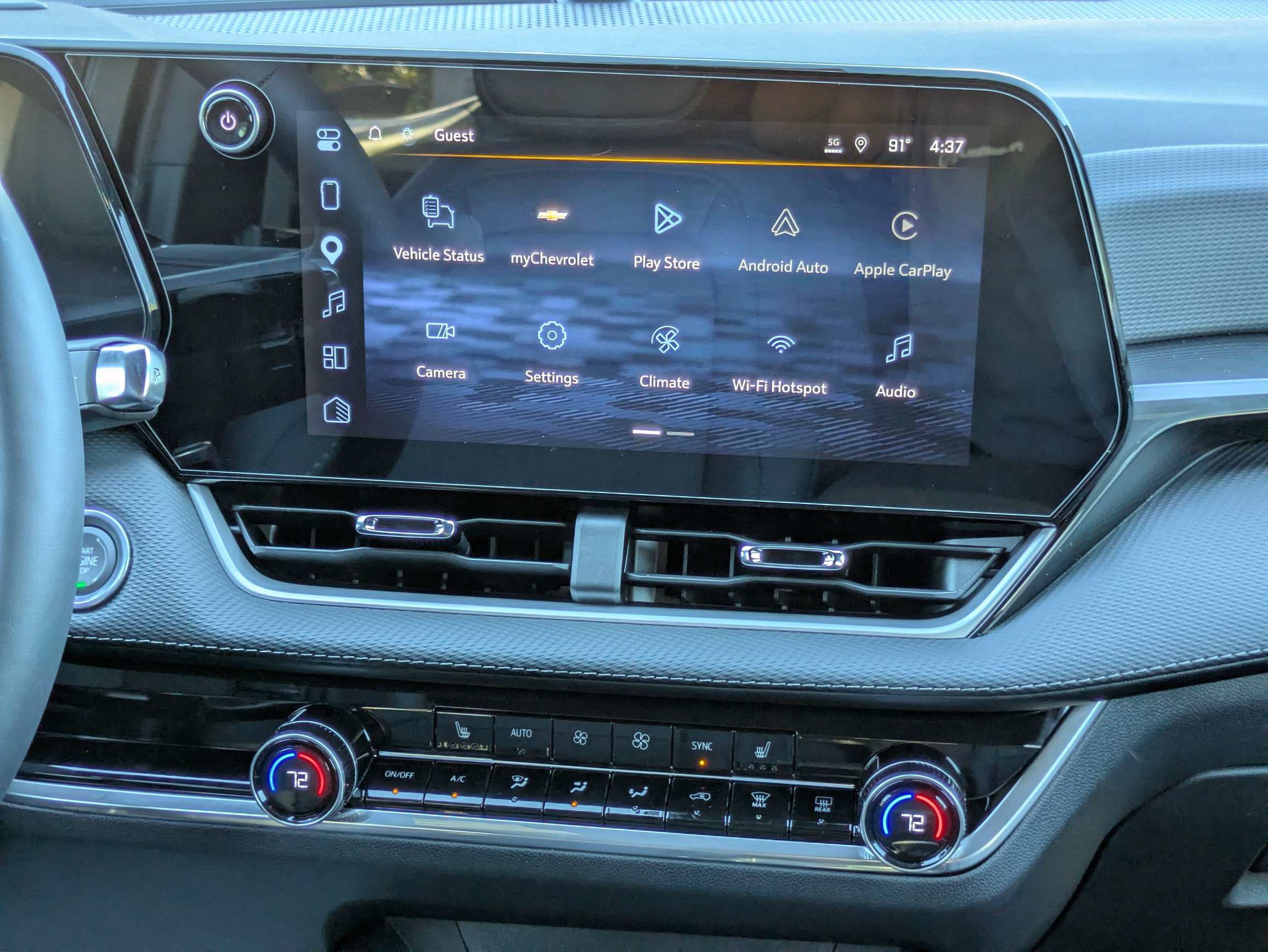 New 2027 Chevrolet Equinox LT w/ Convenience Package II FWD image 5
