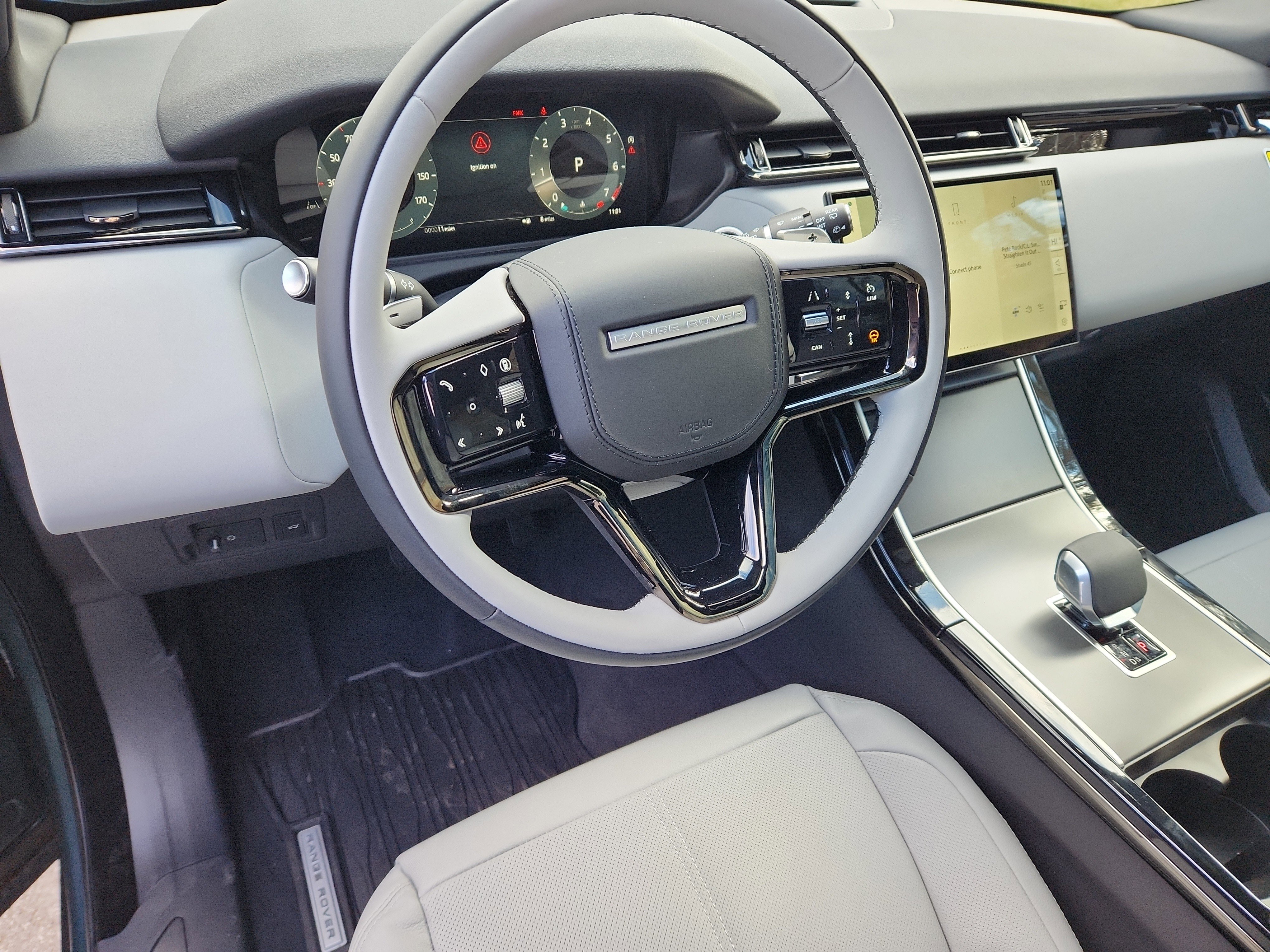 Used 2026 Land Rover Range Rover Velar S image 15