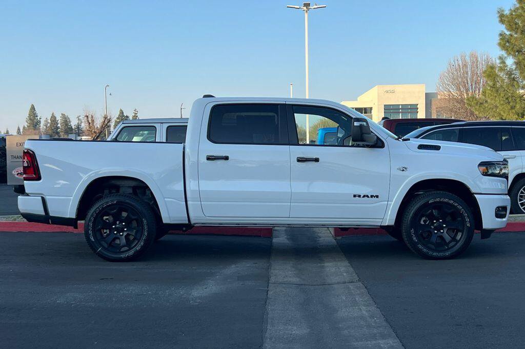 New 2026 RAM 1500 Big Horn AWD/4WD image 3
