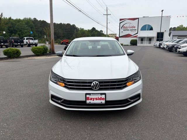 Used 2018 Volkswagen Passat 2.0T S FWD image 4