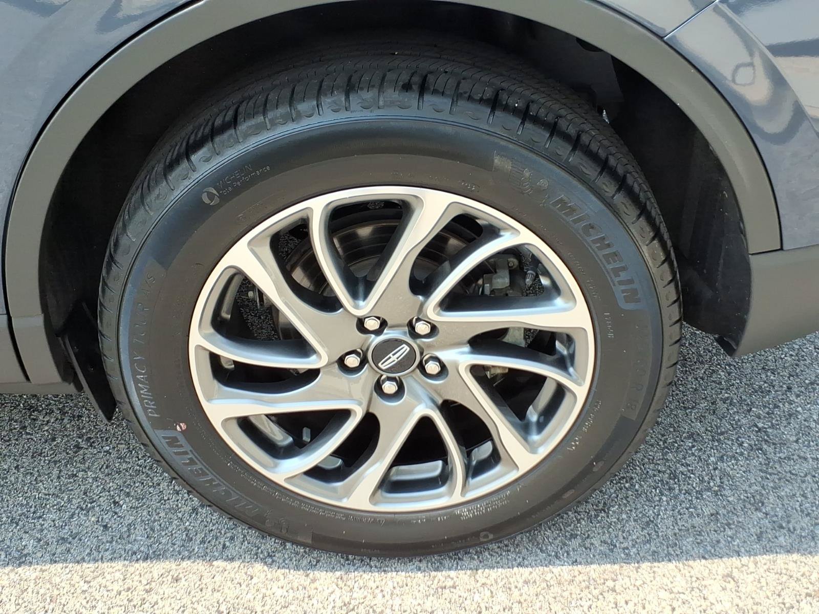 Certified 2022 Lincoln Corsair AWD w/ Equipment Group 101A image 9