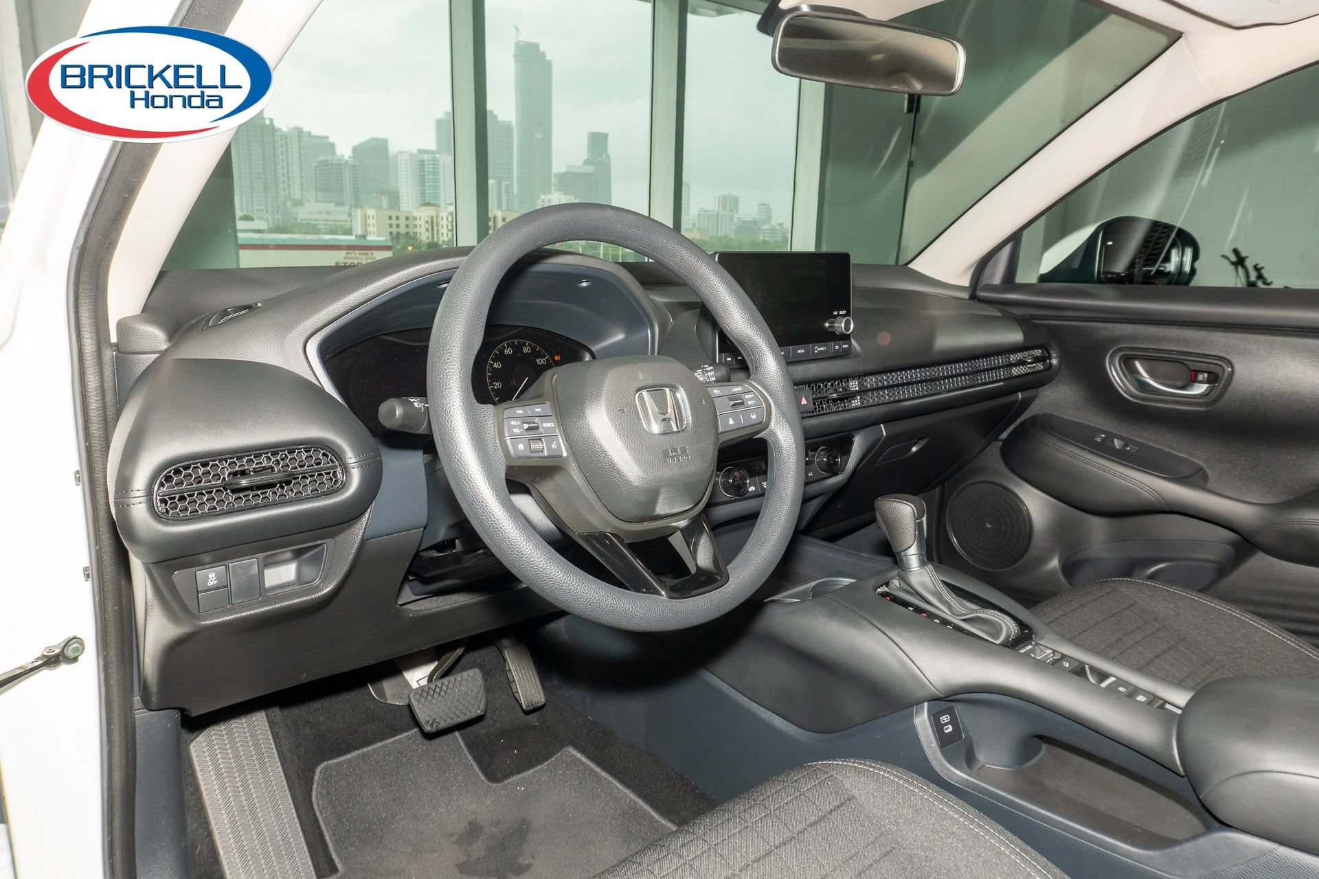 Used 2025 Honda HR-V LX image 18
