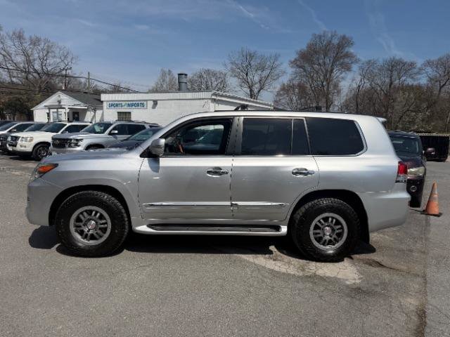Used 2013 Lexus LX 570 4WD image 4