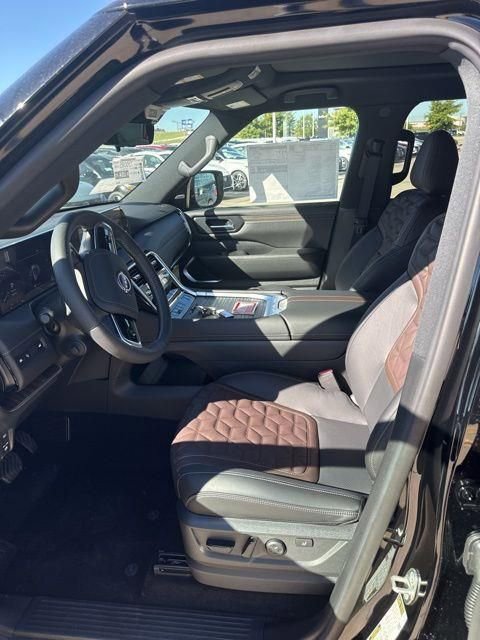 New 2026 Nissan Armada Platinum Reserve AWD/4WD image 8