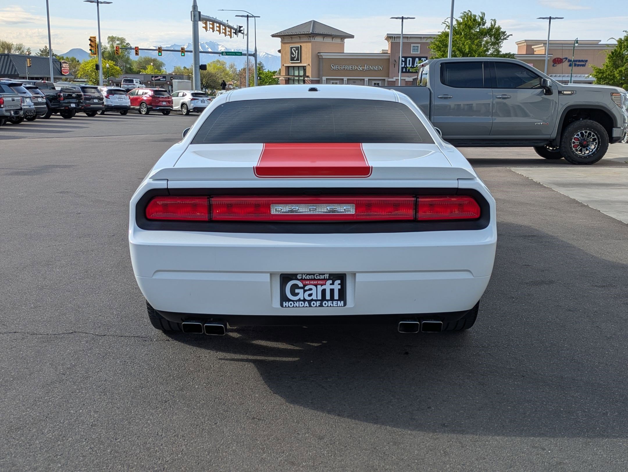 Used 2013 Dodge Challenger R/T image 7