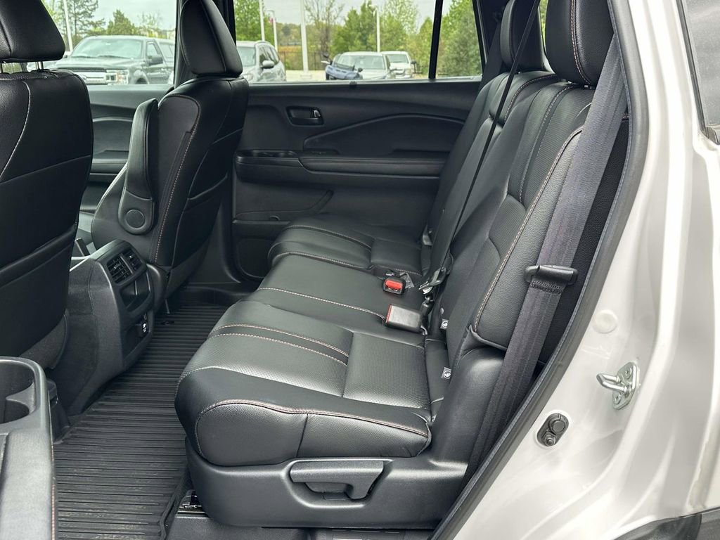 Certified 2023 Honda Passport TrailSport image 11