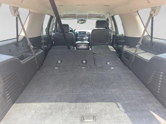 Used 2020 Chevrolet Suburban LT w/ Luxury Package AWD/4WD image 12