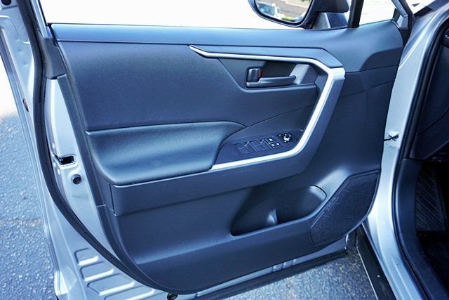 Used 2025 Toyota RAV4 LE FWD image 23