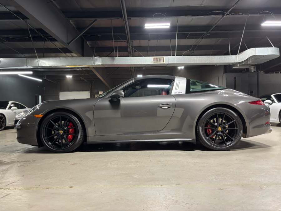 Used 2015 Porsche 911 Targa 4S AWD/4WD image 3