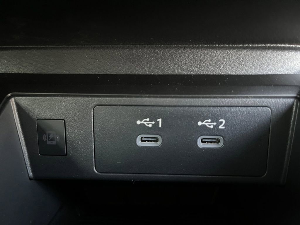 New 2026 Nissan Kicks SR w/ Cold Weather Package image 6