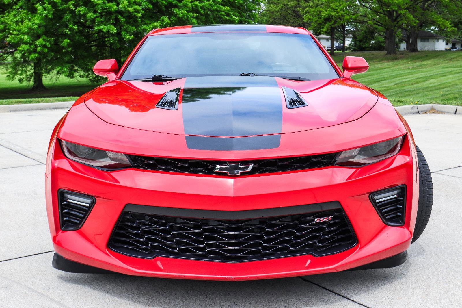 Used 2016 Chevrolet Camaro SS RWD image 20