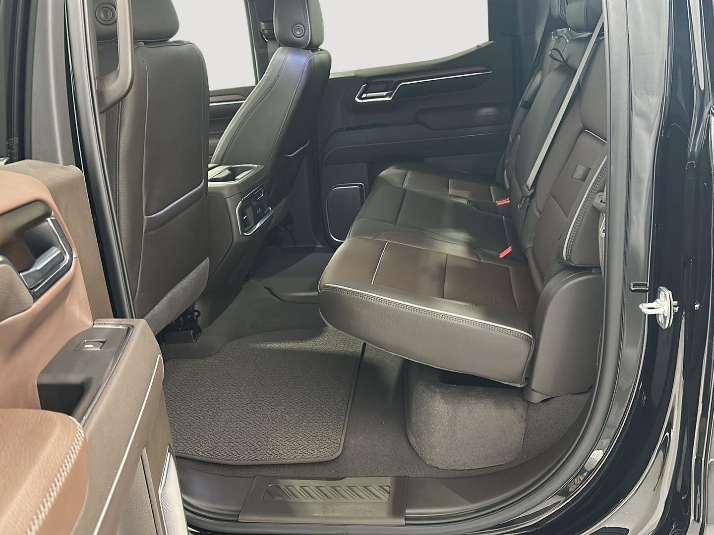 Used 2026 GMC Sierra 1500 Denali w/ Denali Reserve Package image 19