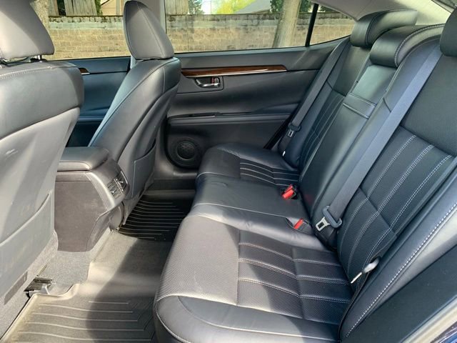 Used 2017 Lexus ES 350 w/ Luxury Package image 15