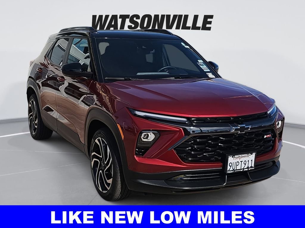 Used 2025 Chevrolet TrailBlazer RS w/ Driver Confidence Package image 1