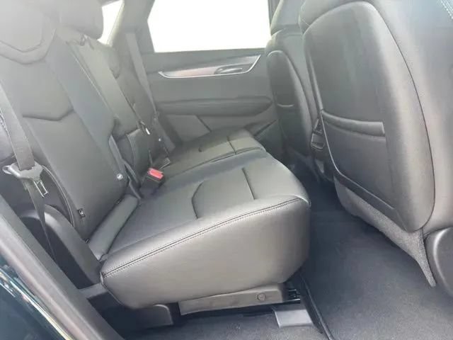 New 2026 Cadillac XT5 Luxury AWD/4WD image 16