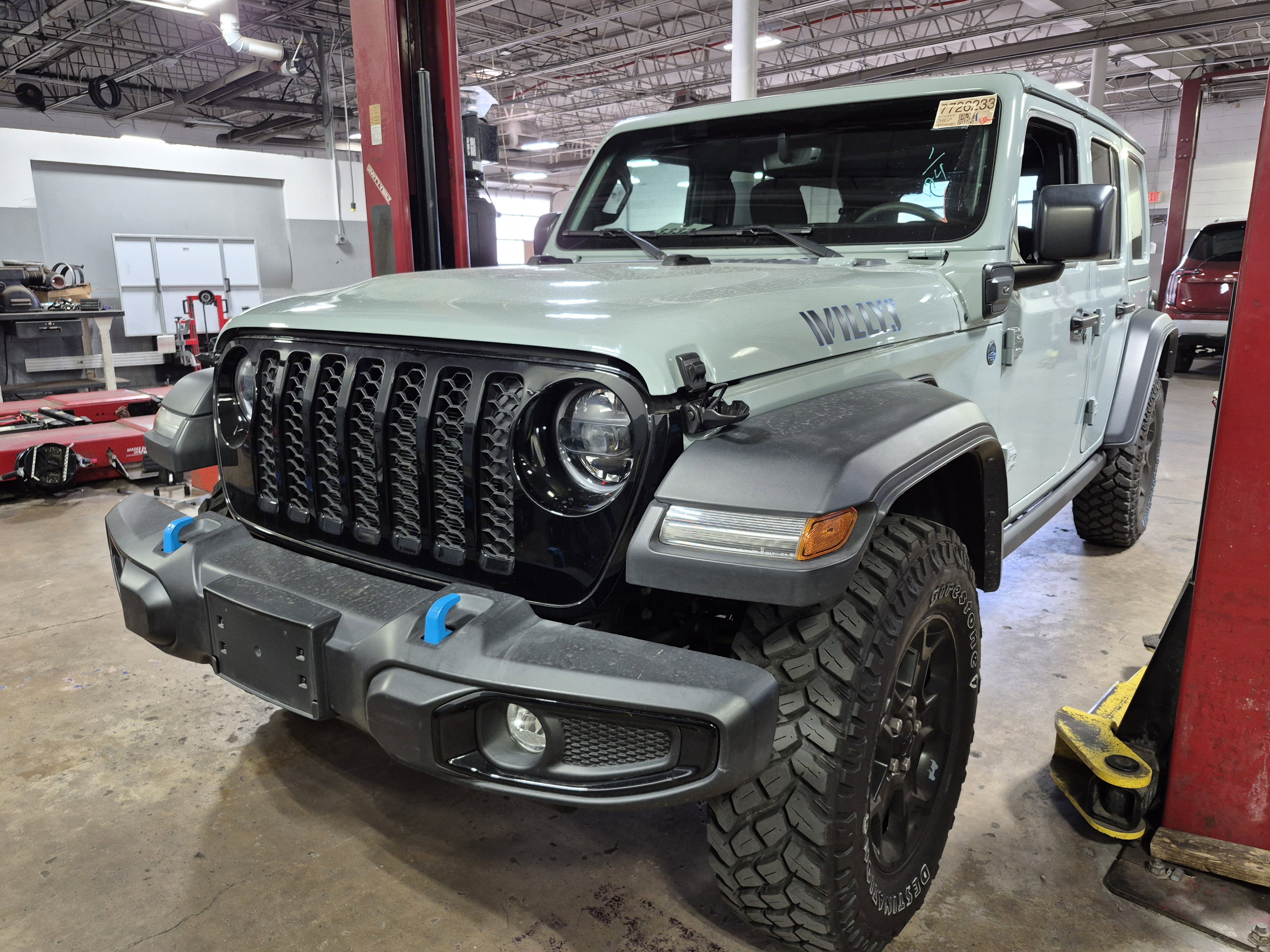 Used 2023 Jeep Wrangler Unlimited w/ 8.4" Radio Group image 11