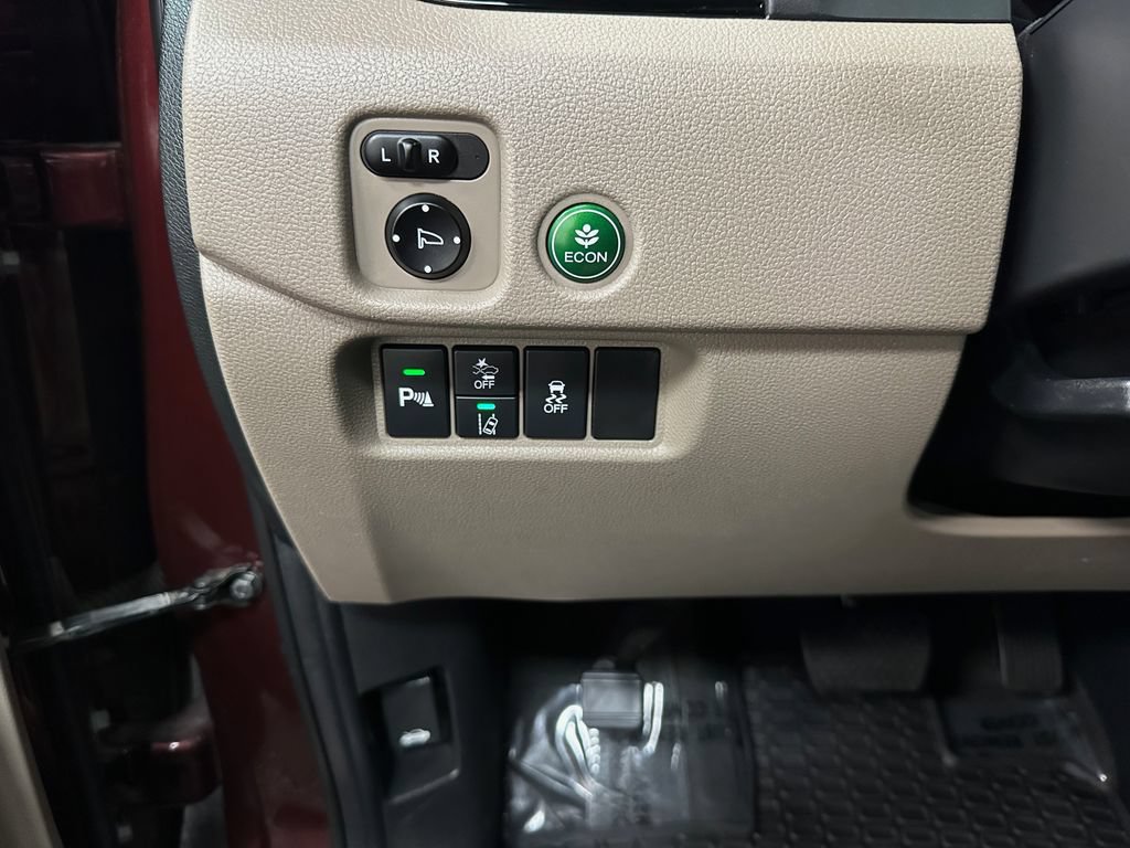 Used 2020 Honda Pilot Touring image 37