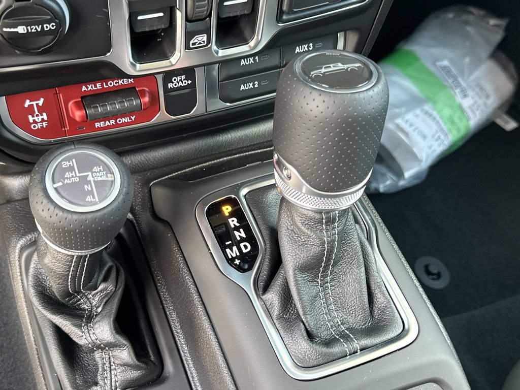 New 2026 Jeep Gladiator Mojave AWD/4WD image 29
