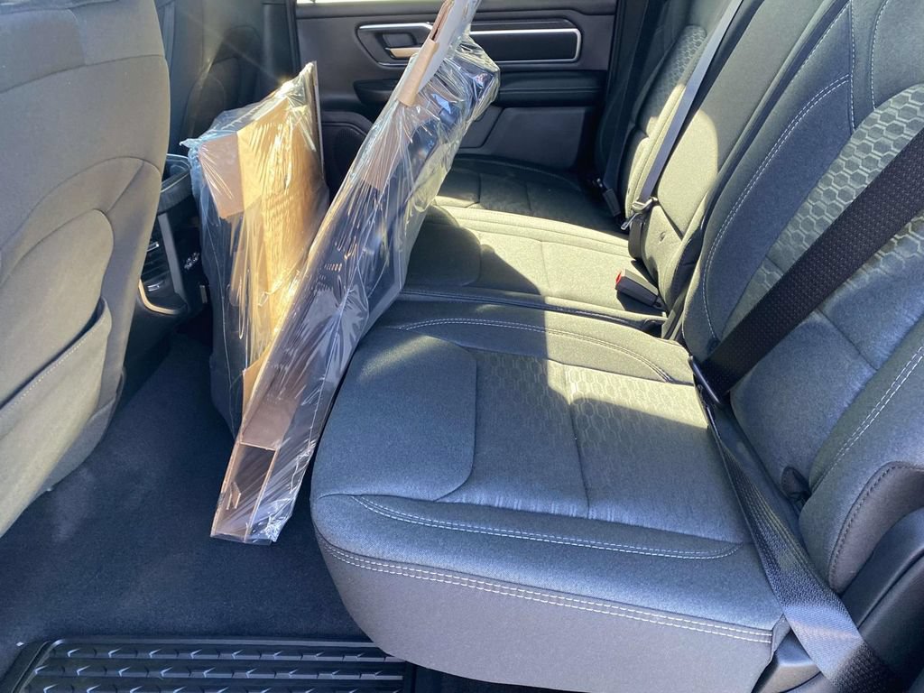 New 2026 RAM 1500 Big Horn AWD/4WD image 39