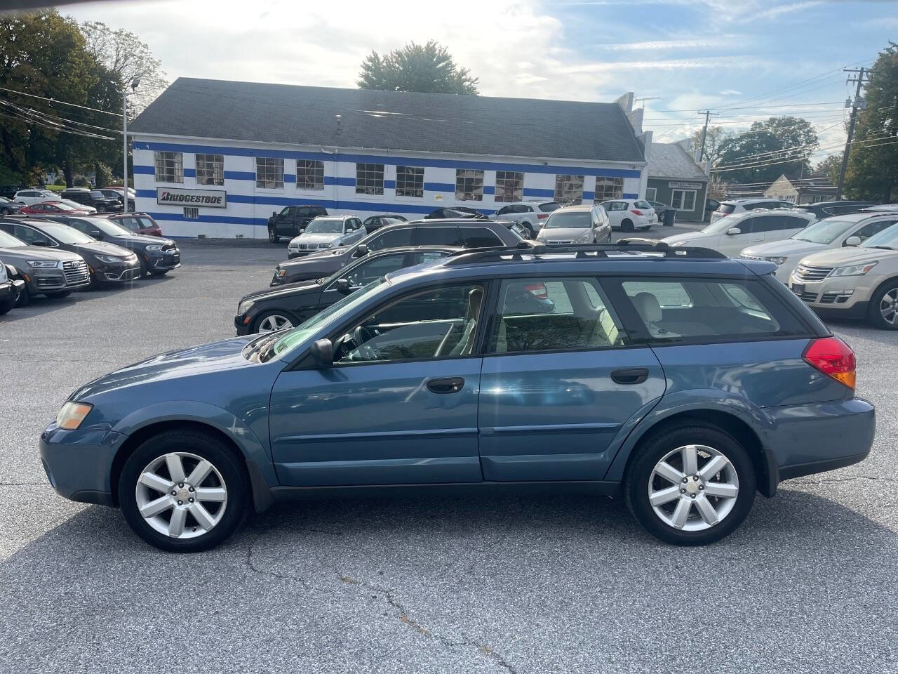 Used 2006 Subaru Outback 2.5i w/ Popular Equipment Group 2B image 3