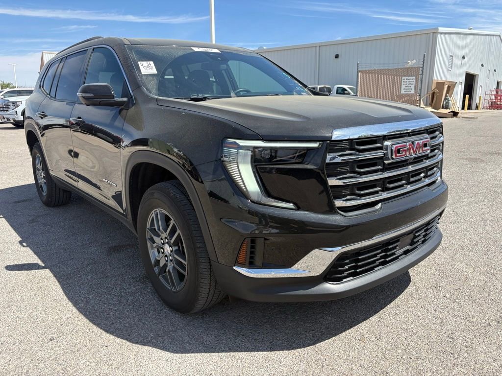 Used 2025 GMC Acadia Elevation image 6