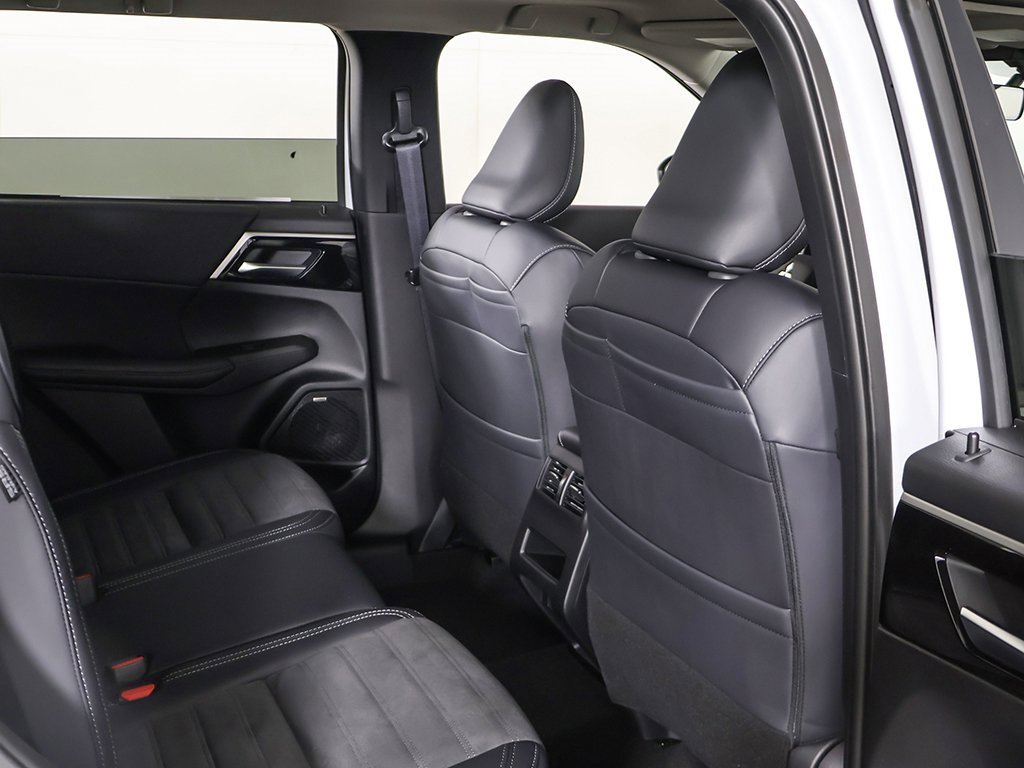 New 2025 Mitsubishi Outlander Trail Edition image 33