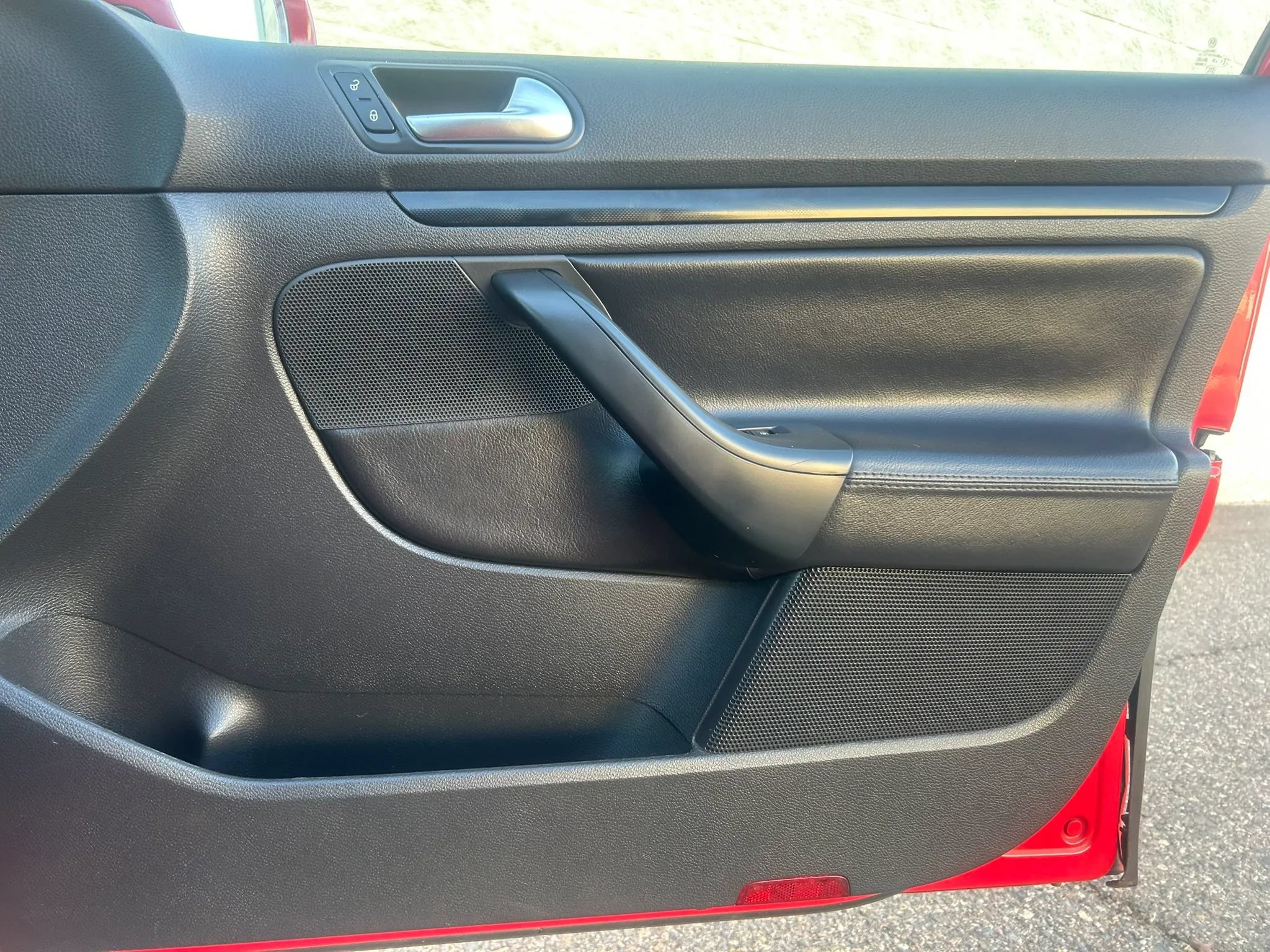 Used 2012 Volkswagen Jetta TDI FWD image 13