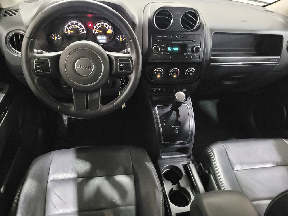 Used 2017 Jeep Patriot High Altitude AWD/4WD image 22
