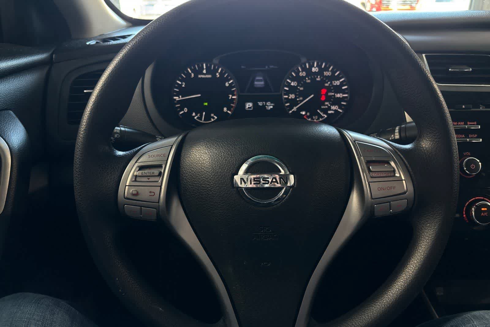 Used 2015 Nissan Altima 2.5 S w/ Special Edition Package FWD image 24