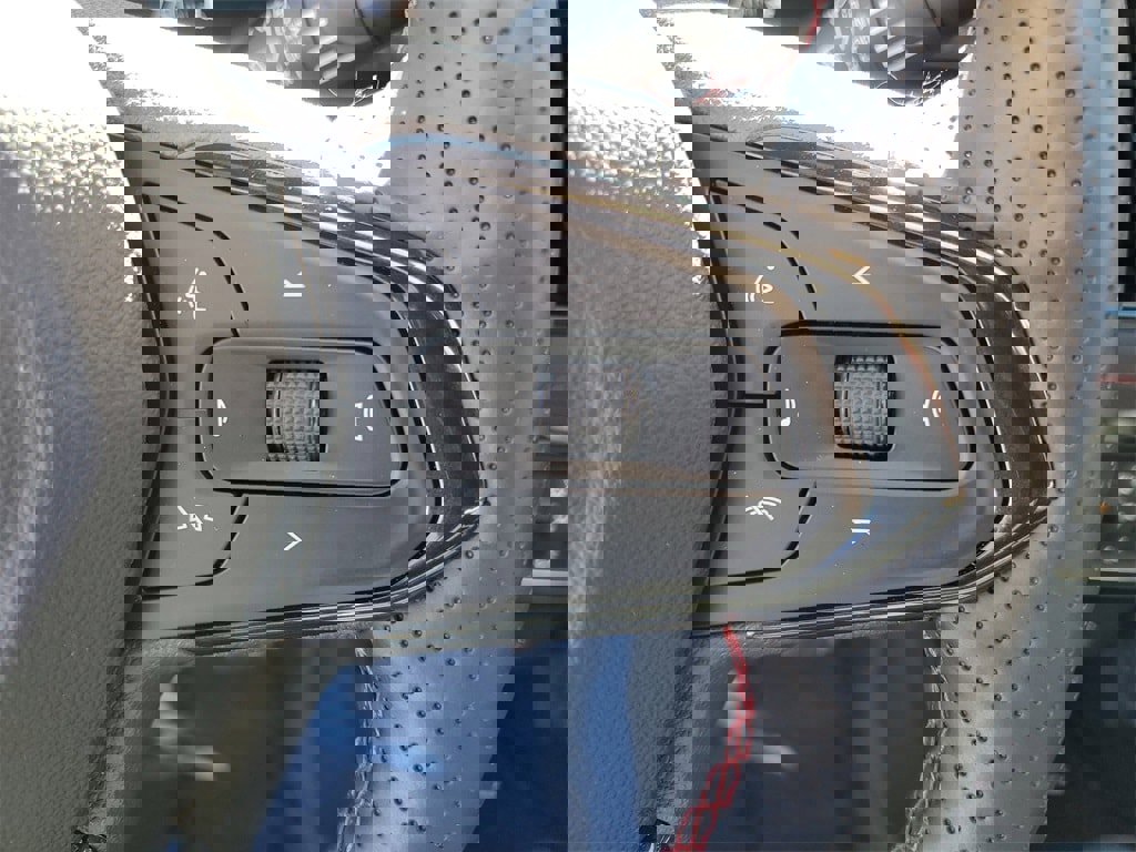 Used 2026 Chevrolet TrailBlazer RS w/ Convenience Package image 13