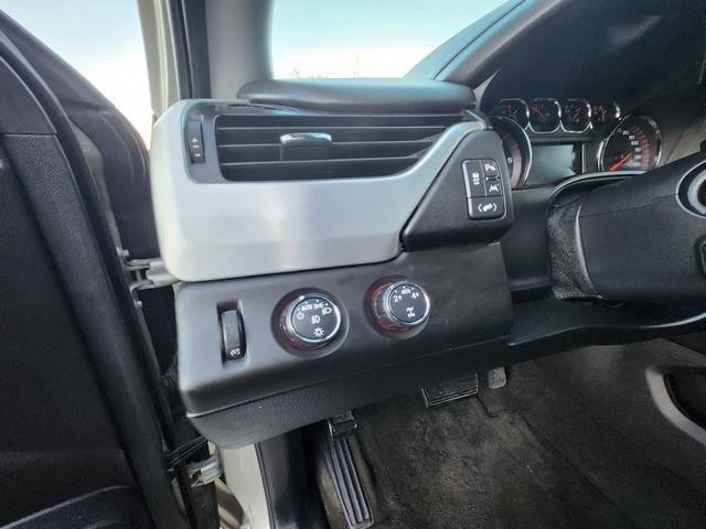 Used 2016 GMC Yukon SLT AWD/4WD image 11