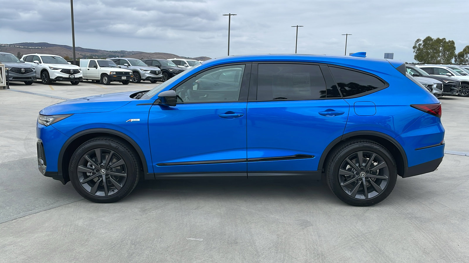 New 2026 Acura MDX A-Spec image 2