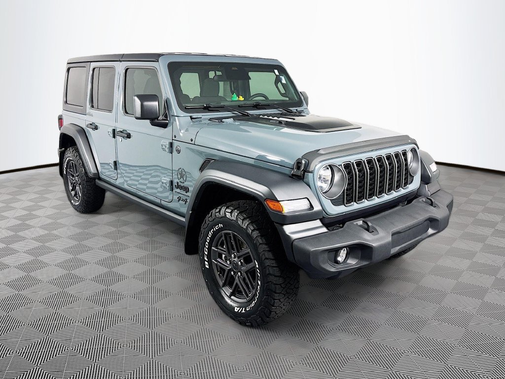 Used 2026 Jeep Wrangler Unlimited Sport AWD/4WD image 1
